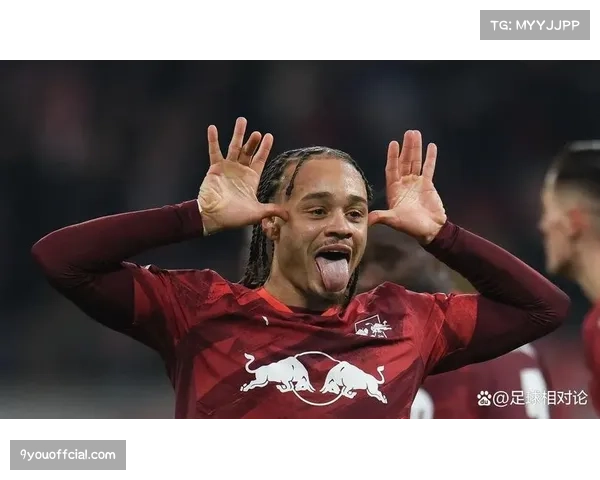 莱比锡官方确认，中场核心哈维-西蒙斯大腿肌肉拉伤，将缺席本赛季剩余比赛